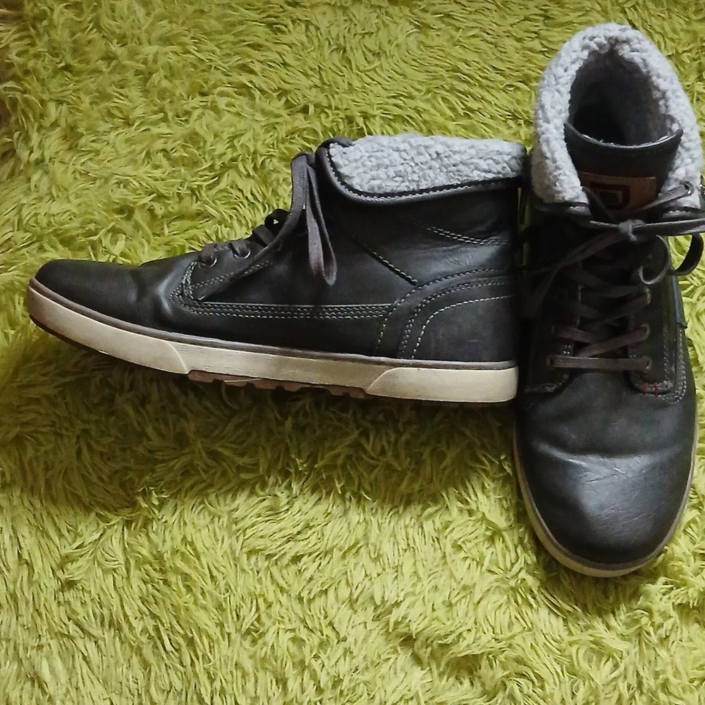 Day‎ FIVE Mervin - Men's Casual Mid Top Lifestyle Sneaker Shoes | Size: 9